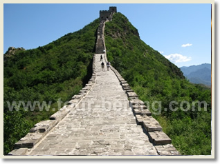 Simatai Great Wall Hike and Hot Springs Spa Tour